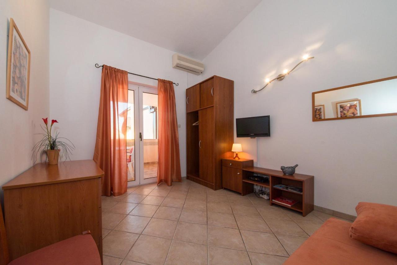 Apartments Niko Promajna Exterior photo